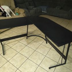 Corner Desk