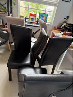 Dining Table with 6 Chairs – $400 OBO