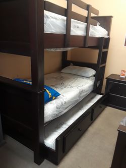 Triple twin Bunk Bed with Mattresses