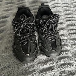 balenciaga track LED 