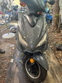 2023 50cc scooter no papers need gone