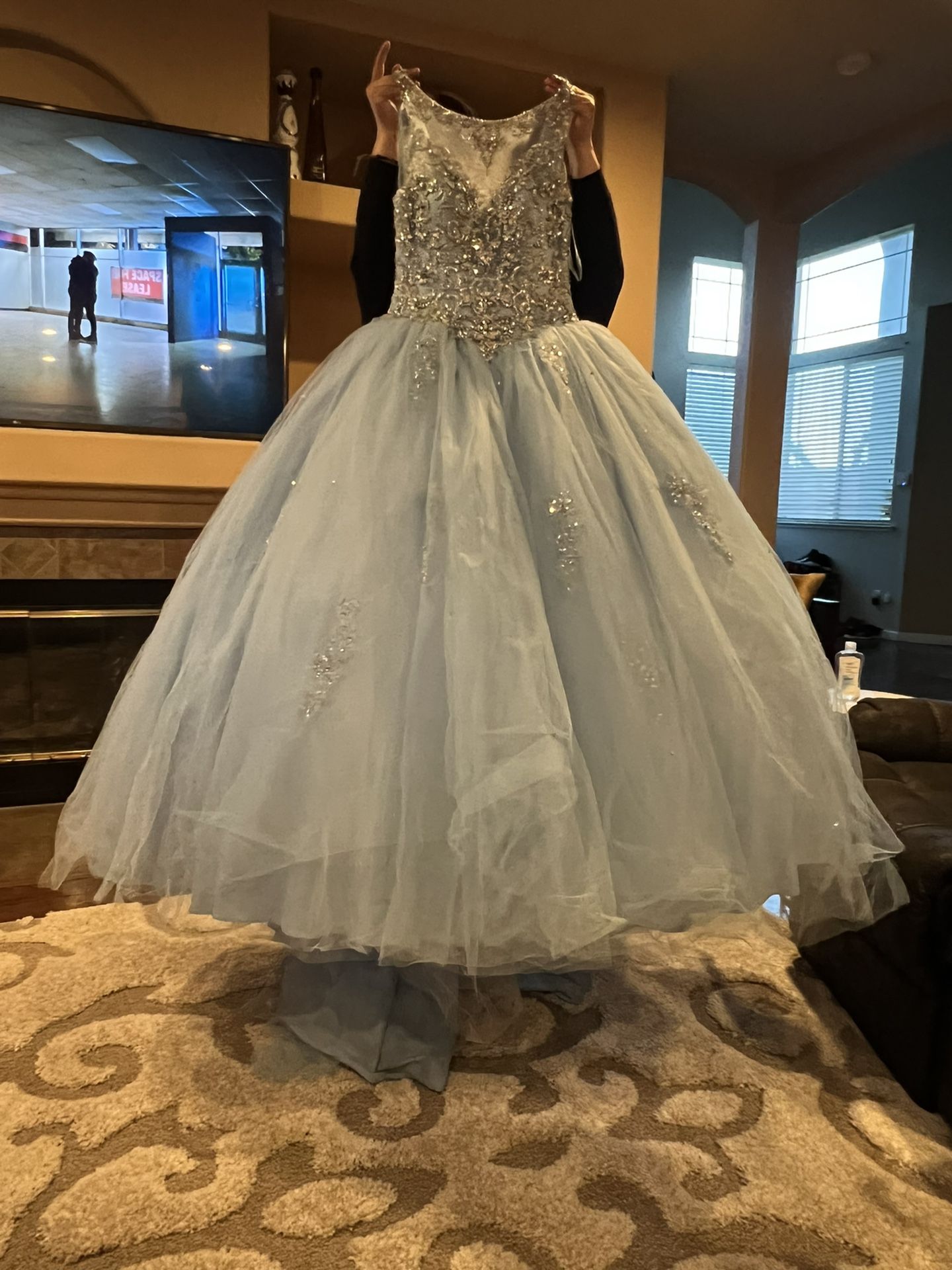 Quinceañera Dress Size 8 Quince