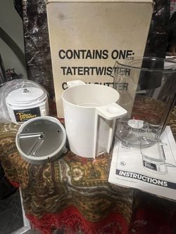 Presto Tater Twister Electric  Curly Cutter