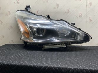 13-15 NISSAN ALTIMA PASSENGER HEADLIGHT