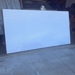 Pegboard 4x8