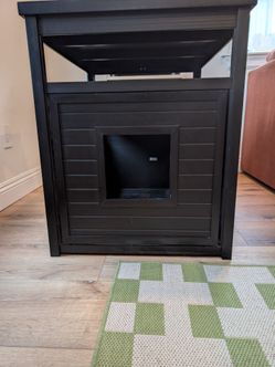 Black Litter box