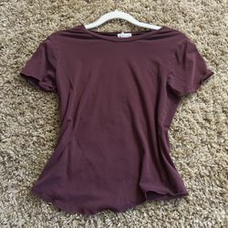 Women’s Basic Burgundy Tee