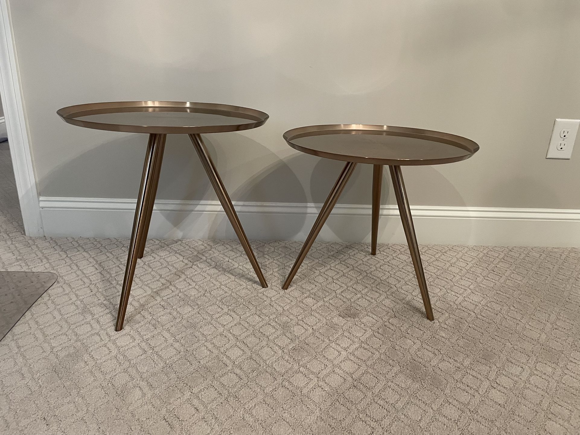 Coffee Table With Lamps