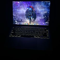MacBook Air 13”