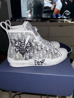 Dior b23