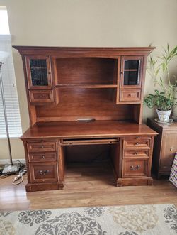 Brown Laptop Computer Desk Top Multiple Storage