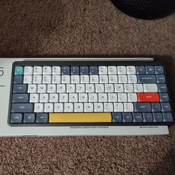Nuphy Air75 Keyboard