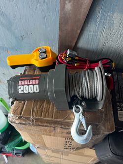 Badland 2000 lb Electric Winch