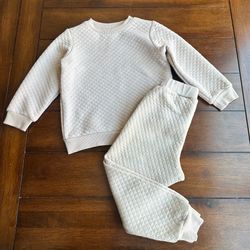 Kids H&M Quilted Beige Sweatsuit | Size 3T