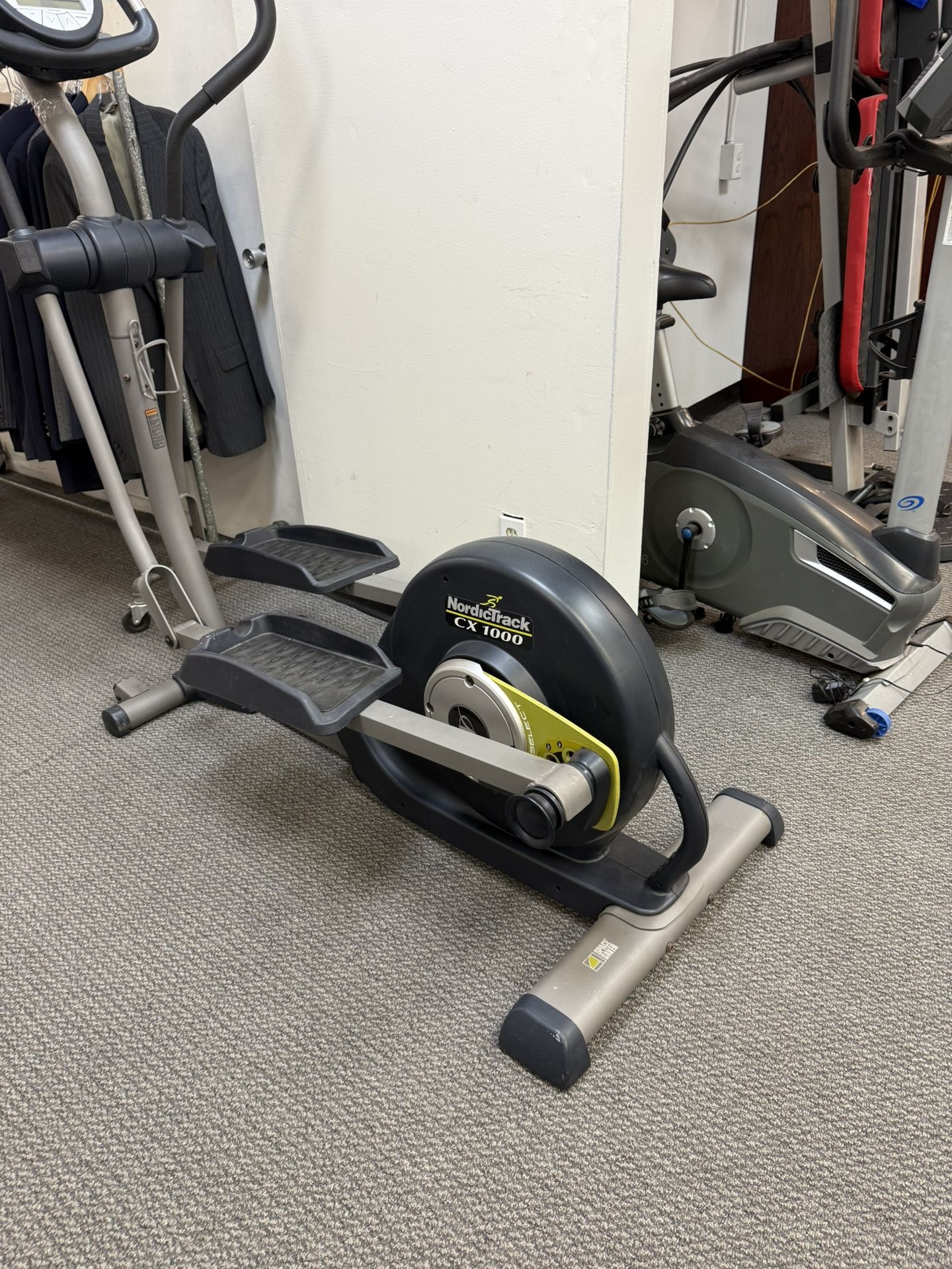 Nordic Track CX 1000 elliptical