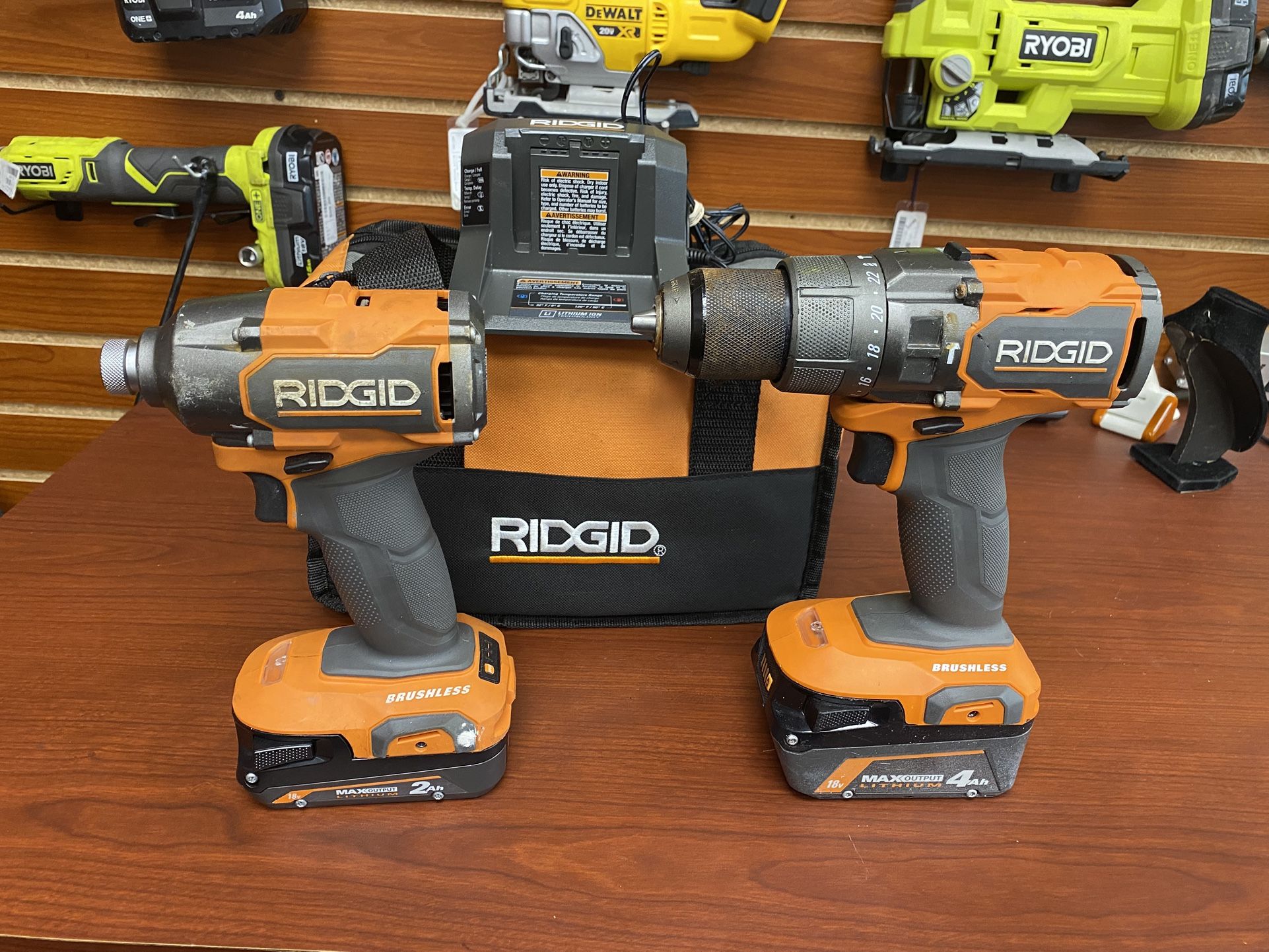 Ridgid - R9208 2 Tool Combo