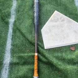 Baseball Bat, Evoke. 33in/30oz