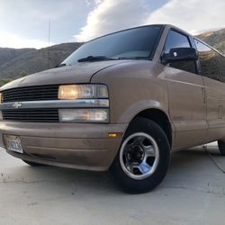 1999 Chevrolet Astro Van