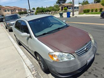2004 Toyota Corolla LE