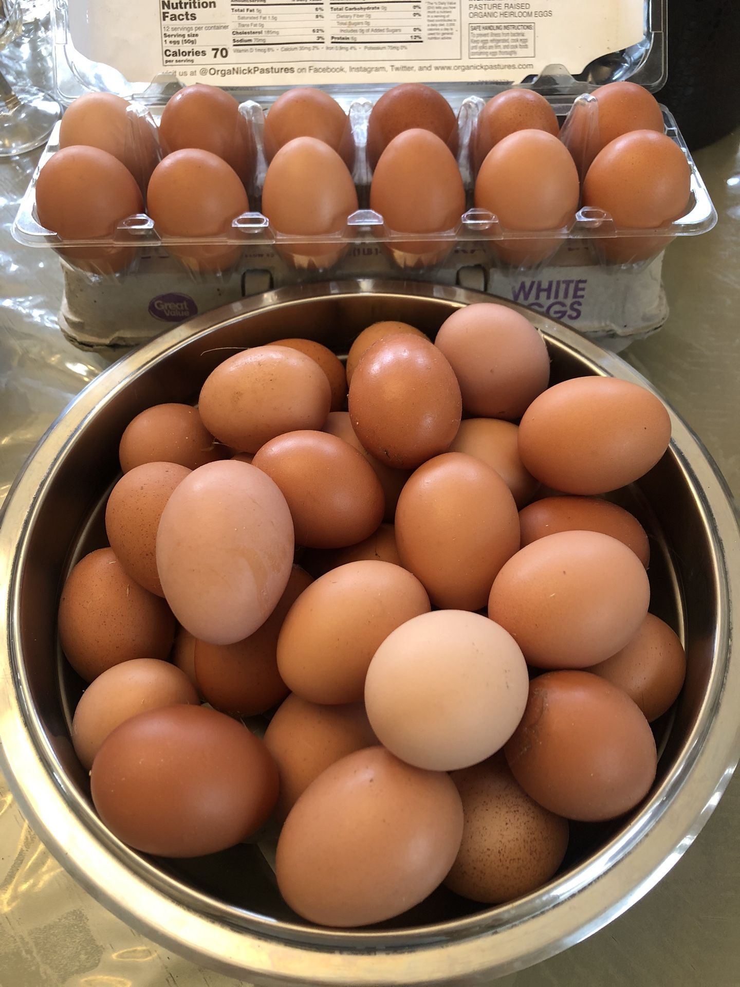 Organic One Dozen Chicken Eggs, pick up South Everett 186 exit I-5