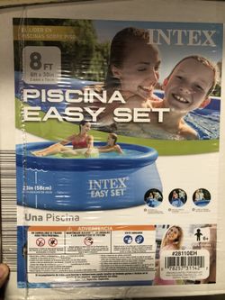 8 ft swimming pool NEW