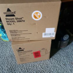 Hand STEAMER BY BISSELL NEW