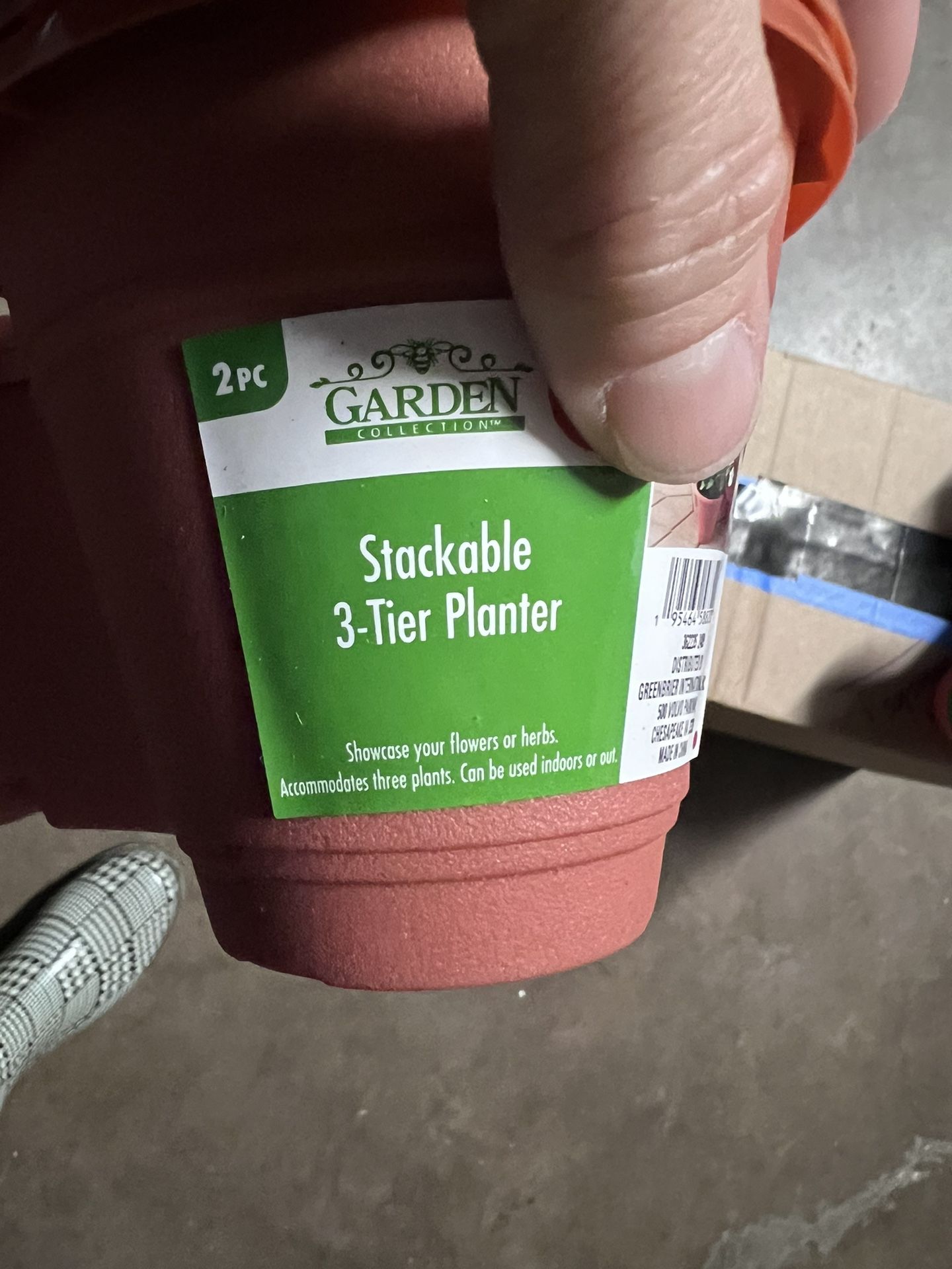 New Stackable 3-Tier Planters In various colors (total planters is 12)