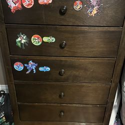 Dresser FREE