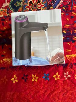 Water pump for 5 gallon bottle