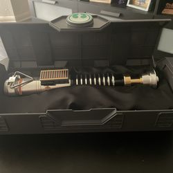 Luke skywalker lightsaber