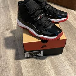 Air jordan 11 retro Reds