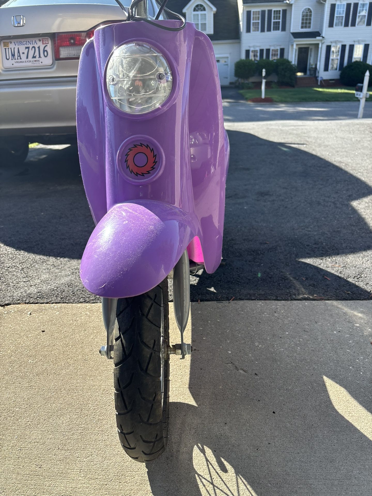 Razor pocket miniature kids moped