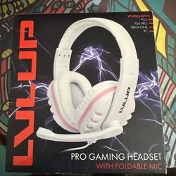Headphones 