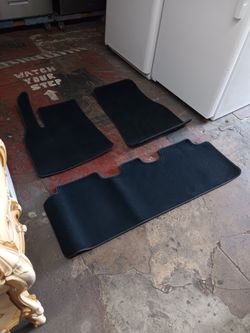 Oem Tesla model y 2024 performance 3-piece carpet floor mats