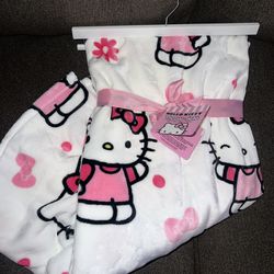 Hello Kitty Daisy Throw Pink Blanket 