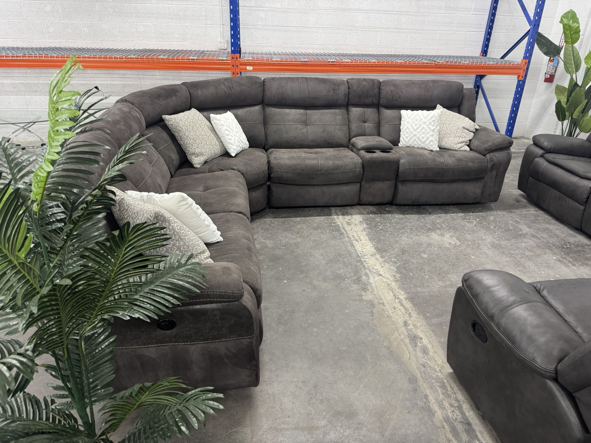 Free Delivery* Gray Microfiber Reclining Sectional Sofa Grey Couch