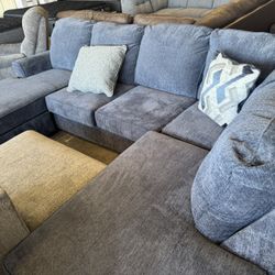 ⚡ Clearance Event! Sectionals & Recliners Must Go This Week!