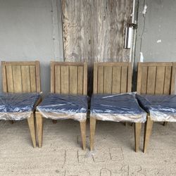 Sillas. De Patio outdoor. Nuevas (6) Con Sus Cojines San Benito 250dllr 