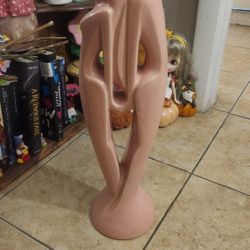 Table Statue of 1980