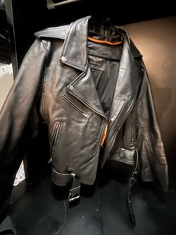 Women’s leather jacket