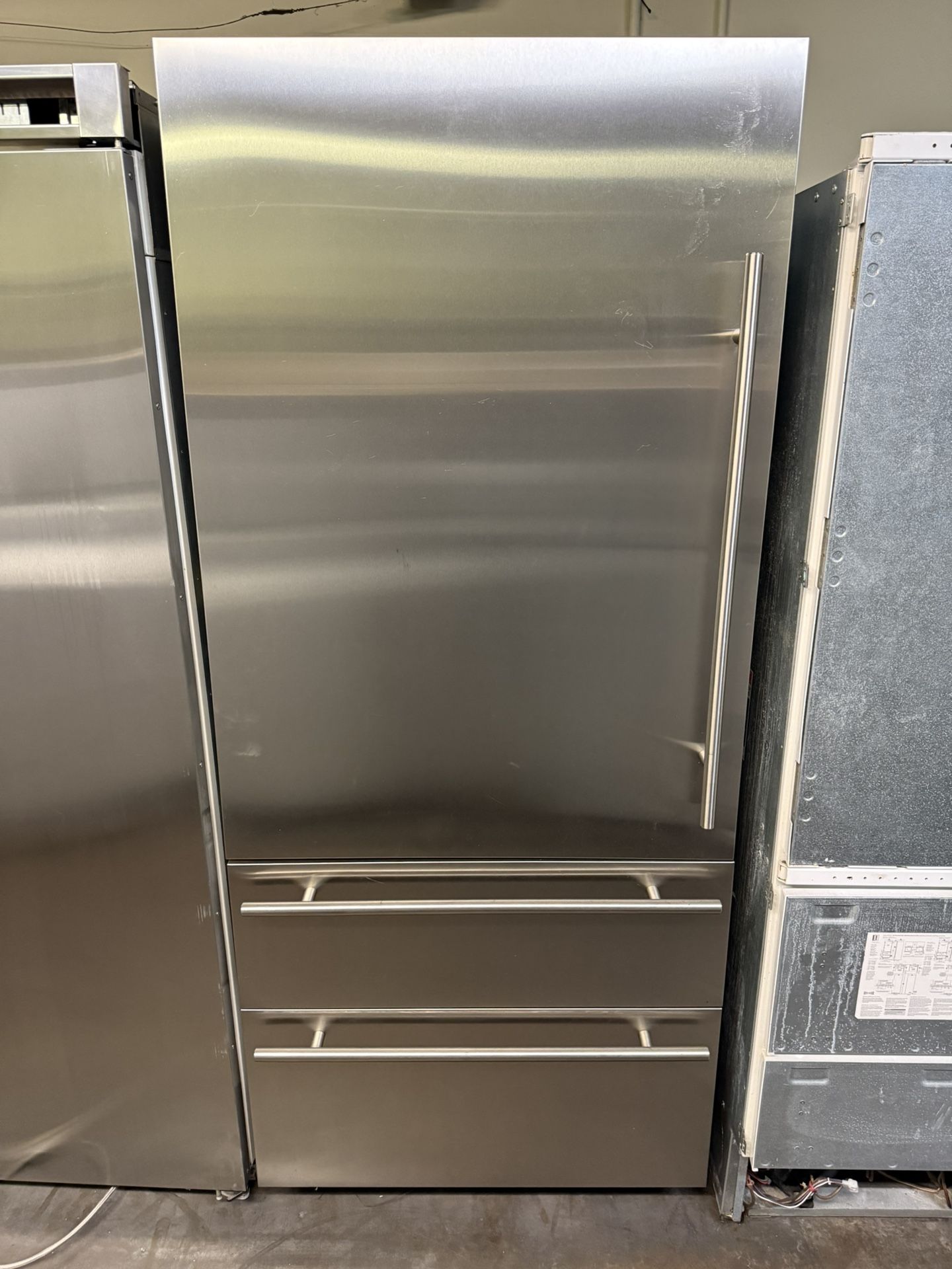 Viking 36” Inch 7 Series Stainless Steel Built In Refrigerator