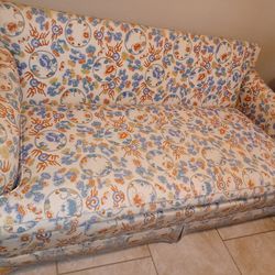 Unique Couch - Oriental Pattern