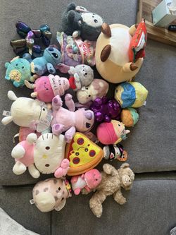 Stuffed Animal & Squishmallows With