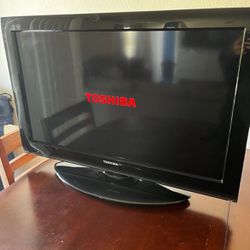 Toshiba 32in TV