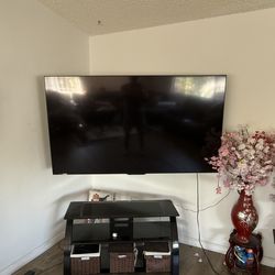 75” Flat screen with stand and mount