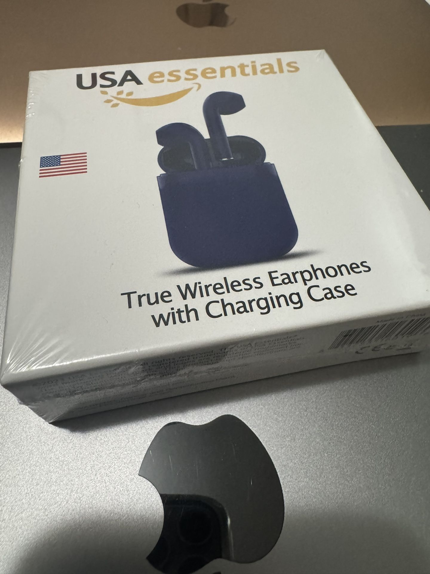 USA Essentials True Wireless Earphones with a Charging Case