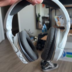 Gamer BT Headphones 