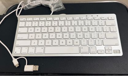 Plug & Play external keyboard