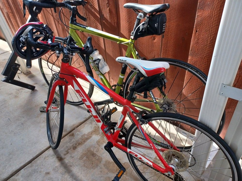 Mens Trek Kids Fuji Bike And Accesories