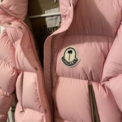 8 MONCLER PALM ANGELS - Antora Short Down Jacket